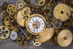 TE KOOP GEVRAAGD OUDE ANTIEKE ZAK EN POLSHORLOGE'S., Ophalen, Goud, Polshorloge, Omega