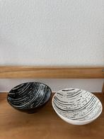Twee schaaltjes bakjes nieuw, Huis en Inrichting, Keuken | Servies, Ophalen of Verzenden, Nieuw, Overige stijlen, Kom(men)