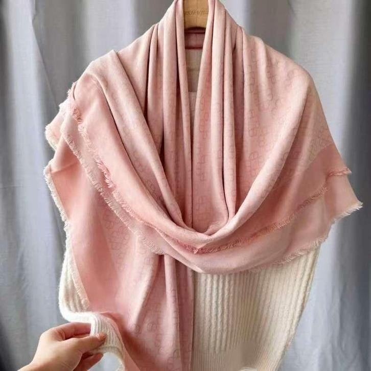 Twinset sjaal / shawl, Kleding | Dames, Mutsen, Sjaals en Handschoenen, Nieuw, Sjaal, Maat 46/48 (XL) of groter, Ophalen of Verzenden