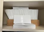 1000 witte enveloppen DL 110x220 (moet weg) gebundeld per 10, Diversen, Ophalen of Verzenden, Zo goed als nieuw