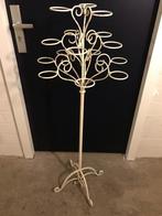 2 Romantische staande Kandelaars., Huis en Inrichting, Woonaccessoires | Kandelaars en Kaarsen, Ophalen, Gebruikt, Wit, Metaal