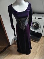 Paarse gottic dress, Maat 38/40 (M), Zo goed als nieuw, Ophalen, Paars
