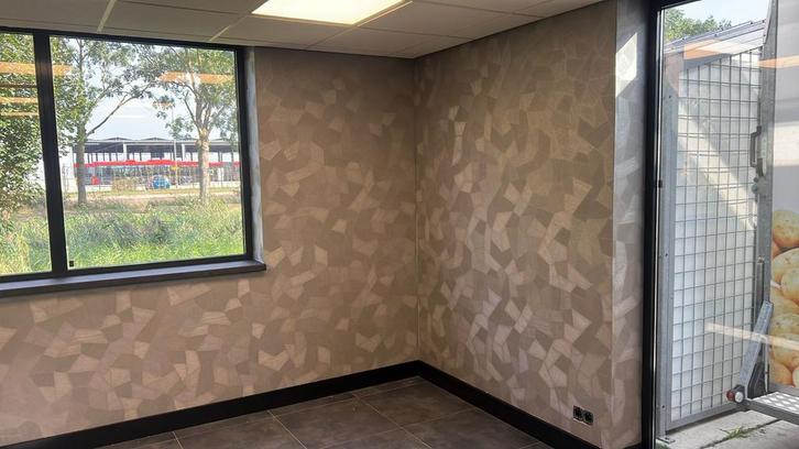 Behanger aangeboden, Diensten en Vakmensen, Schilders en Behangers, Behangen, Garantie