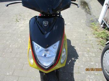  neco scooter onderdelen  of opmaak  a klasse beschikbaar voor biedingen