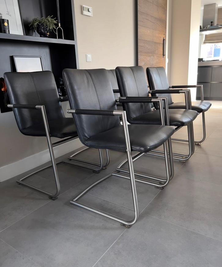 4/6/8/10 zwart leder Henders & Hazel design eetkamerstoelen, Huis en Inrichting, Stoelen, Zo goed als nieuw, Vijf, Zes of meer stoelen
