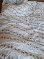 Te koop nieuw dekbed  240 bij 220, Huis en Inrichting, Ophalen of Verzenden, Tweepersoons, Wit, Deken of Dekbed