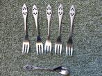 5 ajour vorkjes, 1 lepeltje en 1 suikerschep, Antiek en Kunst, Antiek | Bestek, Ophalen of Verzenden