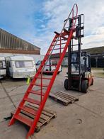 Stalen trap, verdiepingshoogte 3.00m 80cm breed, Doe-het-zelf en Verbouw, Ladders en Trappen, Ophalen, Gebruikt, Trap, 2 tot 4 meter