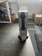 De’Longhi Radiator // met wieltjes, Ophalen, 30 tot 80 cm, Radiator, Zo goed als nieuw