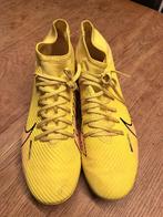 voetbalschoenen 42,5, Sport en Fitness, Maat XS of kleiner, Schoenen, Ophalen of Verzenden, Zo goed als nieuw