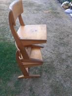 2 kleuterschool stoelen, Twee, Gebruikt, Hout, Ophalen