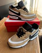 Nike air max / maat 36, Kinderen en Baby's, Kinderkleding | Schoenen en Sokken, Ophalen, Nieuw, Jongen of Meisje, Sportschoenen