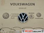 VW LOGO Embleem POLO 2G FACELIFT 5H0853601D ZONDER ACC RADAR, Gebruikt, Ophalen of Verzenden
