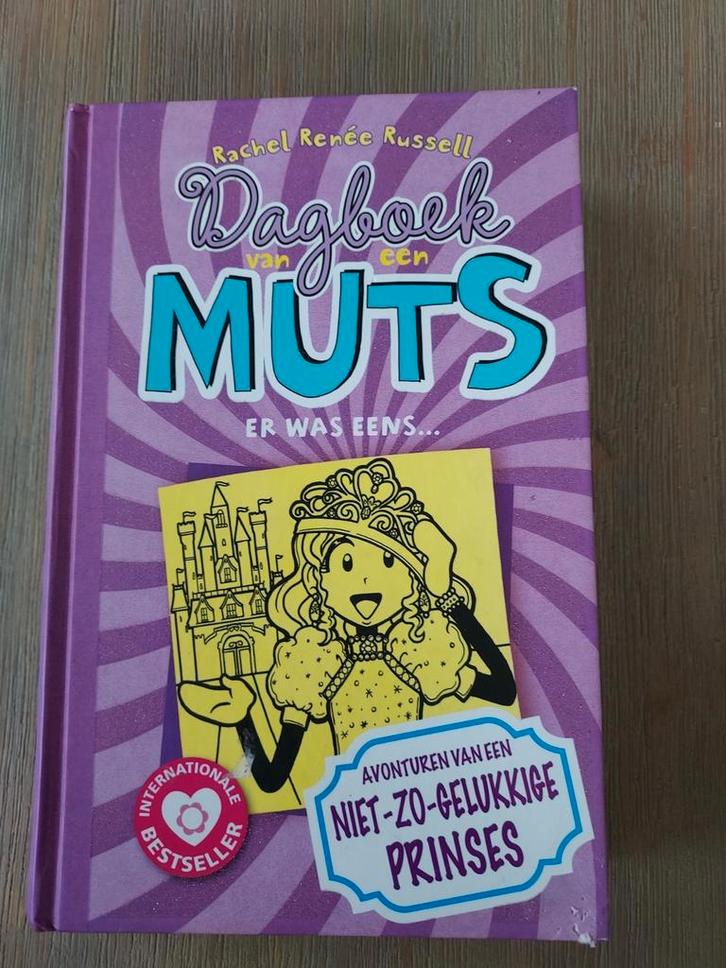 Rachel Renée Russell - Er was eens..., Boeken, Kinderboeken | Jeugd | 10 tot 12 jaar, Zo goed als nieuw, Ophalen of Verzenden