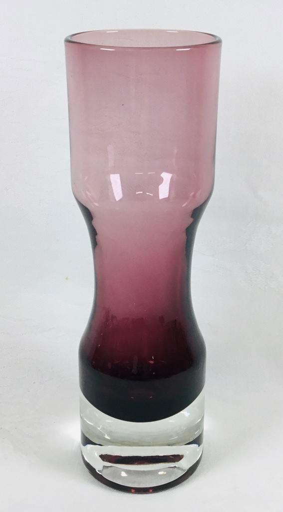 Riihimaen Lasi Vintage design T. Aladin sommerso glas vaas, Antiek en Kunst, Kunst | Designobjecten, Verzenden