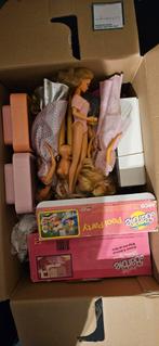 Grote partij Barbies plus spullen, Ophalen, Gebruikt