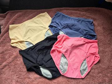 menstruatieondergoed maat S pakket van 4 beschikbaar voor biedingen