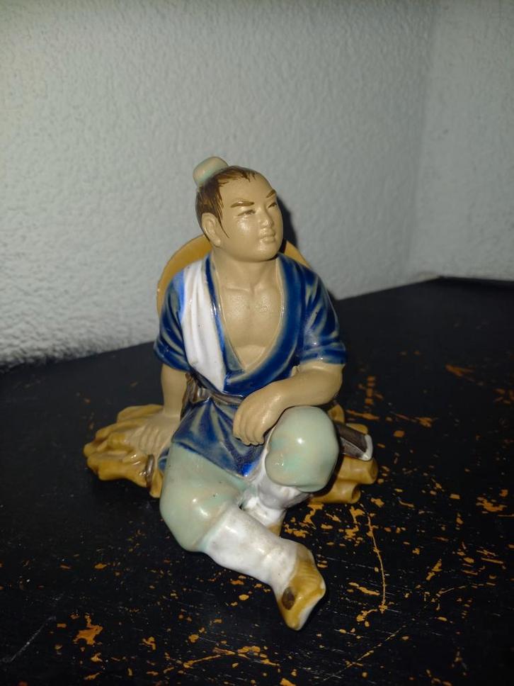 Mudman modderman man met bos takken en bijl, Antiek en Kunst, Antiek | Keramiek en Aardewerk, Ophalen of Verzenden