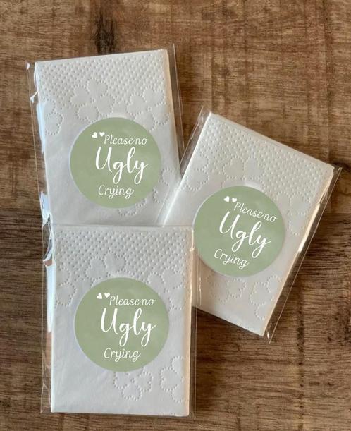 Zakdoekjes - Please No Ugly Crying - Bruiloft, Hobby en Vrije tijd, Feestartikelen, Nieuw, Feestartikel, Geboorte of Huwelijk