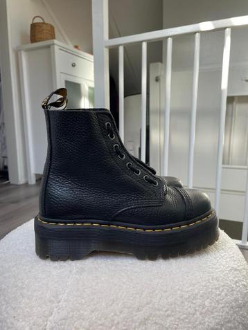 Dr. Martens met rits, maat 38 beschikbaar voor biedingen