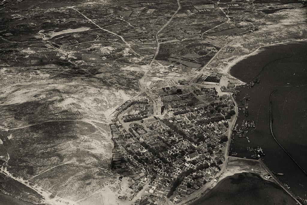 Terschelling luchtfoto, Ophalen of Verzenden, 1920 tot 1940, Ongelopen, Waddeneilanden