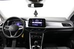 Volkswagen T-Roc 1.0 TSI Life Edition (bj 2025), Voorwielaandrijving, Stof, Gebruikt, Euro 6