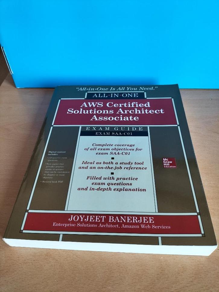 AWS Certified Solutions Architect Associate - exam guide, Boeken, Schoolboeken, Zo goed als nieuw, Informatica en Computer, Overige niveaus