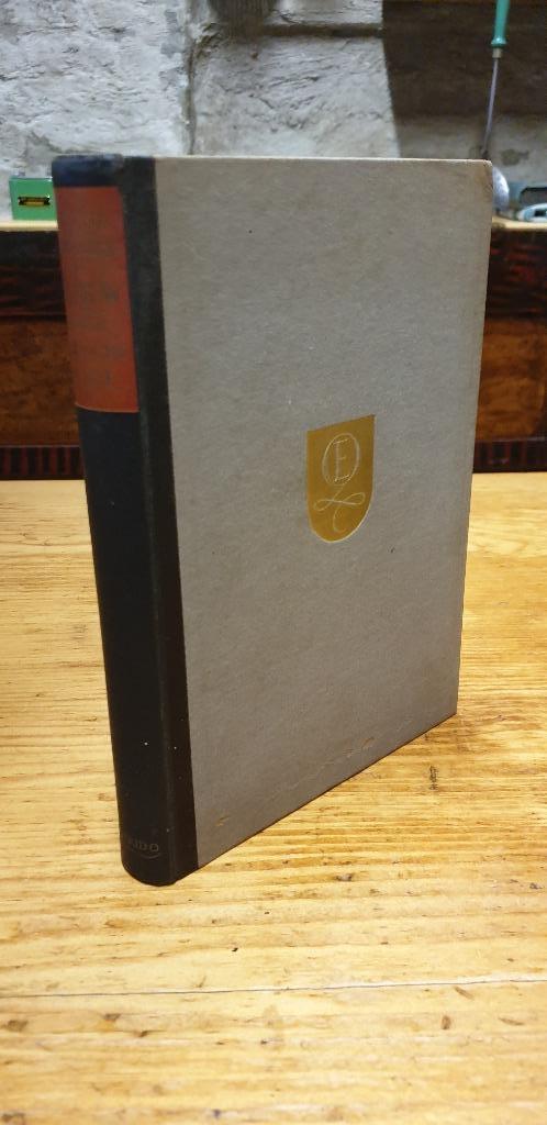Een Eeuw Nederlandsche mode JKVR. DR C.H. De Jonge, Boeken, Mode, Zo goed als nieuw, Mode algemeen, Ophalen of Verzenden