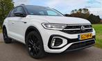 VW T-roc 2X R-line Black Pano 1.5 TSI Virtual Acc 18" cam, Auto's, Volkswagen, Stof, 1498 cc, 4 cilinders, 150 pk