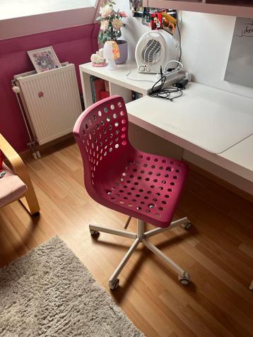 IKEA Malm Bureau 140cm - Direct Beschikbaar! - afbeelding 3