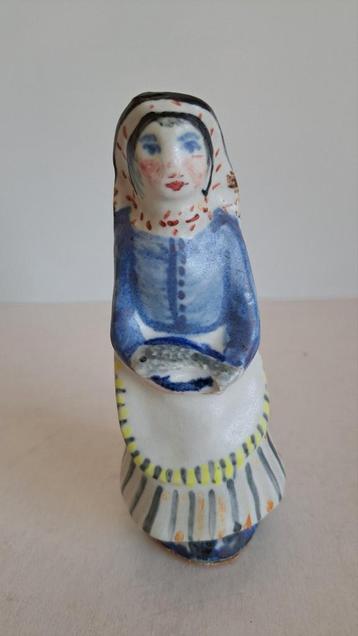 Poldrate Pottery Vissersvrouw Beeldje Schotland 1950s beschikbaar voor biedingen