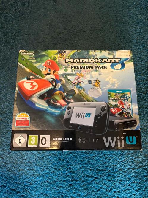 Nintendo Wii U Mario Kart pack met 3 games, Spelcomputers en Games, Spelcomputers | Nintendo Wii U, Zo goed als nieuw, Met 1 controller