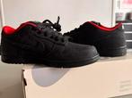 Nike SB Dunk Low Supreme 94 Black - Maat 41, Zwart, Nieuw, Ophalen of Verzenden, Sneakers of Gympen
