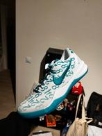 Nike Kobe 8 Protro Radiant Emerald EU 45, Nieuw, Ophalen of Verzenden, Wit, Sneakers of Gympen