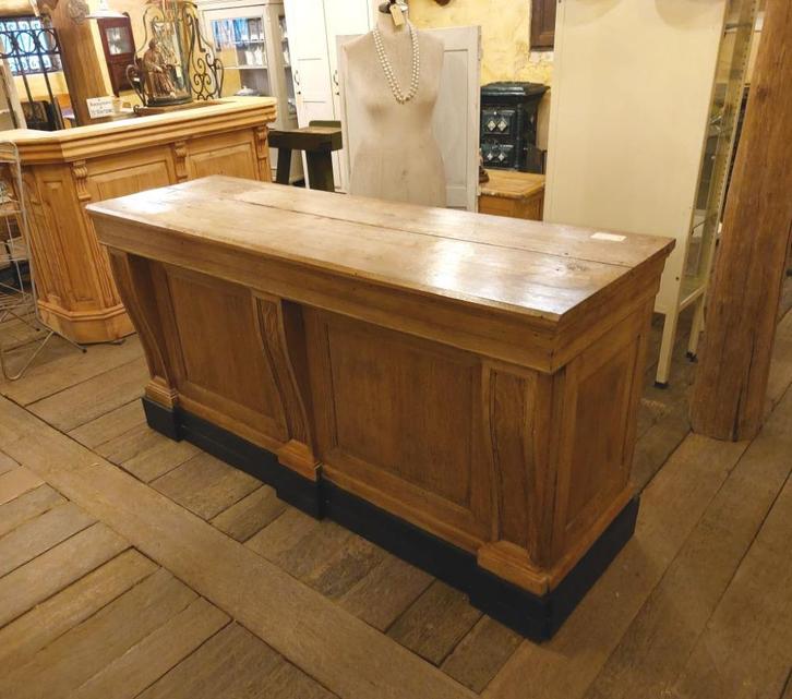Decoratieve oude toonbank  met 3 lades, Antiek en Kunst, Curiosa en Brocante, Ophalen