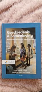 Cees van der Kooij - Geschiedenis & samenleving - 5e druk, Boeken, Ophalen, Zo goed als nieuw, HBO, Cees van der Kooij; Marjan de Groot-Reuvekamp