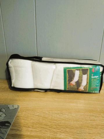 Elastisch verband Showmaster – wit/navy – paarden - NIEUW. beschikbaar voor biedingen