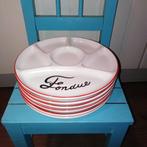 Fondue borden met een rood randje 6 stuks, Huis en Inrichting, Keuken | Servies, Ophalen, Gebruikt, Bord(en), Overige stijlen