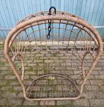 Ei Hang Stoel geheel van Metaal met Rotan bedekt, Tuin en Terras, Tuinstoelen, Ophalen, Zo goed als nieuw, Metaal