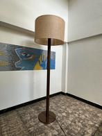 Vintage bekende 3 lamp Gispen staande Lamp mid century, Huis en Inrichting, Ophalen, Gebruikt, Hout, 150 tot 200 cm