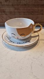 Hema kop en schotel - Kat, Ophalen of Verzenden, Zo goed als nieuw, Overige stijlen, Kop(pen) en/of Schotel(s)