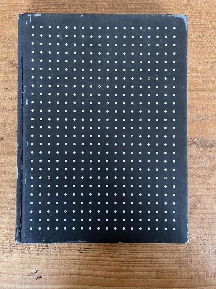 2x Mercedes-Benz NL boeken (2006/2008) + dasspeld E-klasse, Boeken, Auto's | Boeken, Gelezen, Mercedes, Ophalen of Verzenden
