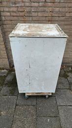 Tafelmodel koelkast werkt goed gratis afhalen, Witgoed en Apparatuur, Koelkasten en IJskasten, Ophalen, Minder dan 85 cm, Minder dan 75 liter