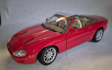 Jaguar XKR Modelauto 1:18 beschikbaar voor biedingen