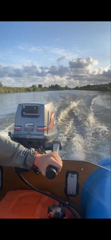 Suzuki Buitenboordmotor 6 pk 2t - Goed Onderhouden beschikbaar voor biedingen