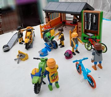 Playmobil werkplaats voor motoren en e-bikes beschikbaar voor biedingen