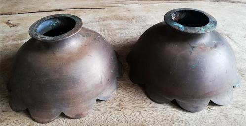 Lampenkappen, metaal. Ouderdoms patina. 2 stuks., Huis en Inrichting, Lampen | Lampenkappen, Gebruikt, Minder dan 25 cm, Rond