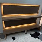 Wandmeubel met ingebouwde led-verlichting, Ophalen of Verzenden, Zo goed als nieuw, Minder dan 150 cm, 150 tot 200 cm