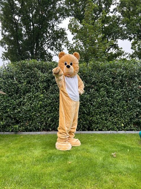 Te Huur: Beer-kostuum, Mascotte, Verkleedkleding, Hobby en Vrije tijd, Feestartikelen | Verhuur, Zo goed als nieuw, Overige, Ophalen of Verzenden