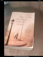 Carlos Ruiz Zafón - De schaduw van de wind, Boeken, Ophalen of Verzenden, Zo goed als nieuw